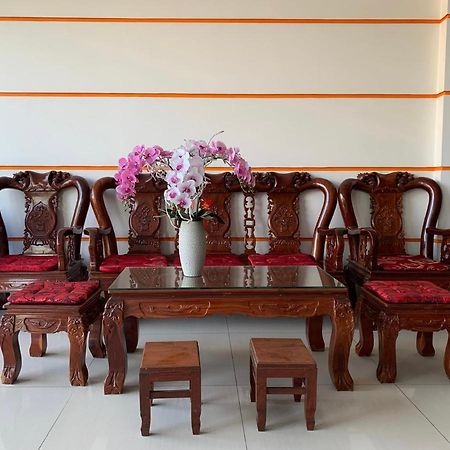 צ'או דוק Ngoc May Guesthouse מראה חיצוני תמונה