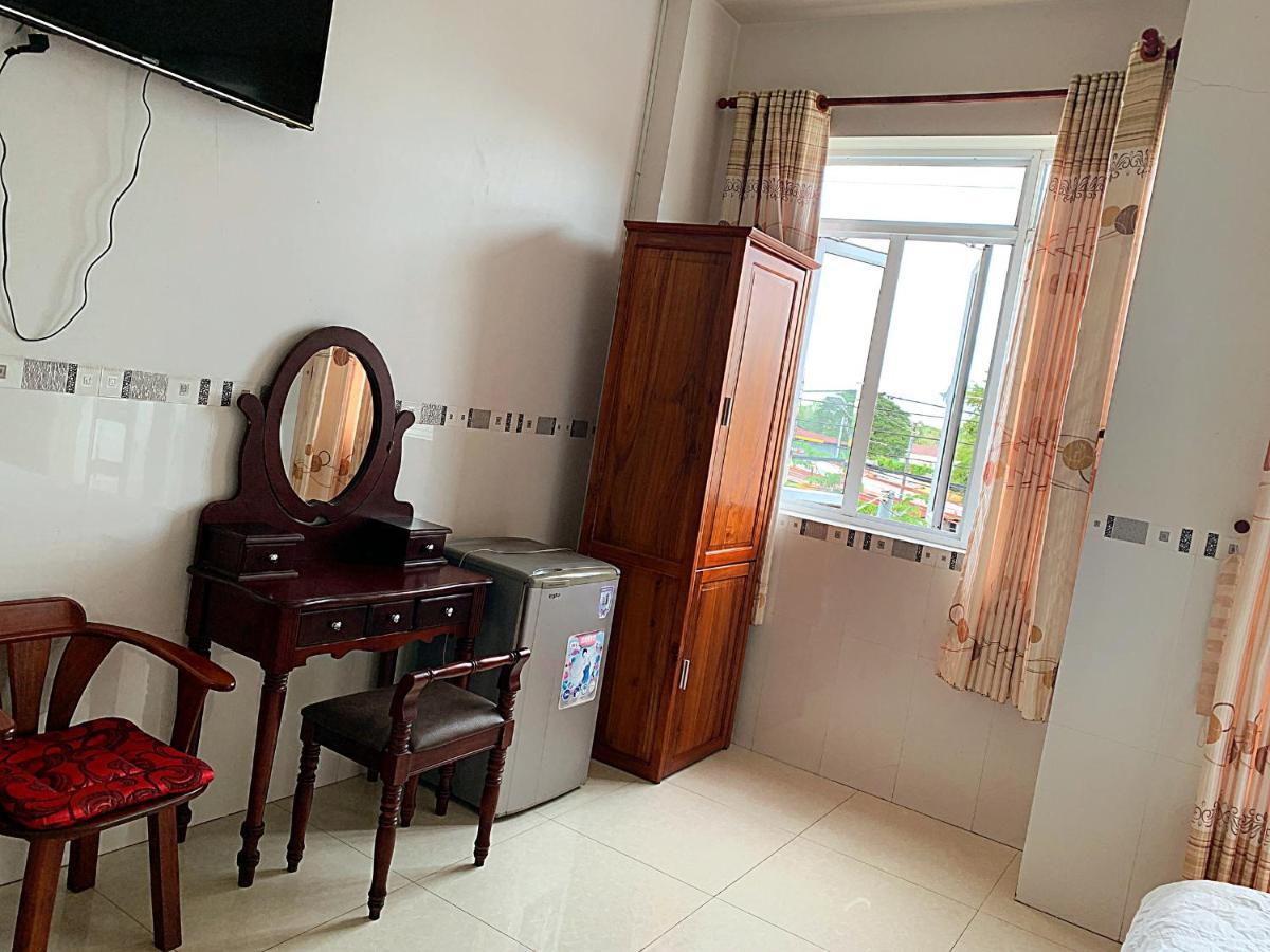 צ'או דוק Ngoc May Guesthouse מראה חיצוני תמונה