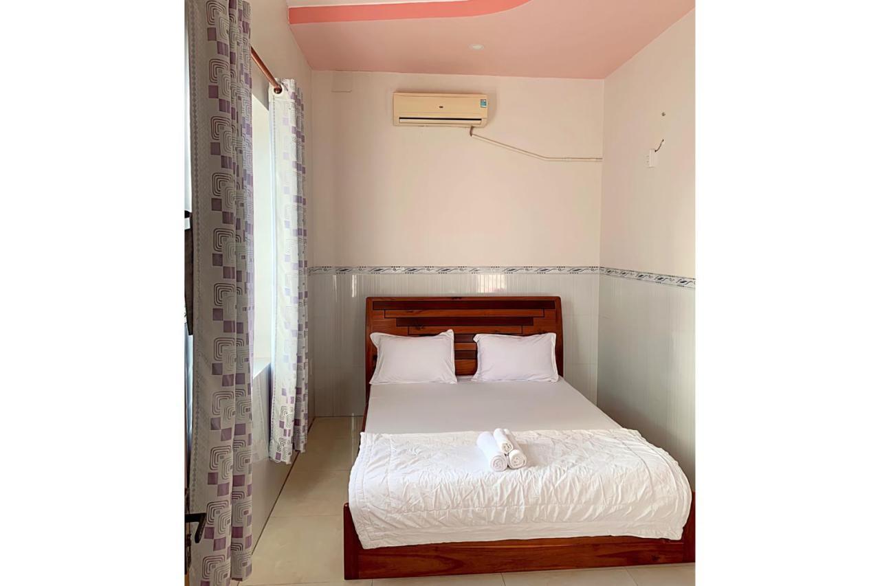 צ'או דוק Ngoc May Guesthouse מראה חיצוני תמונה