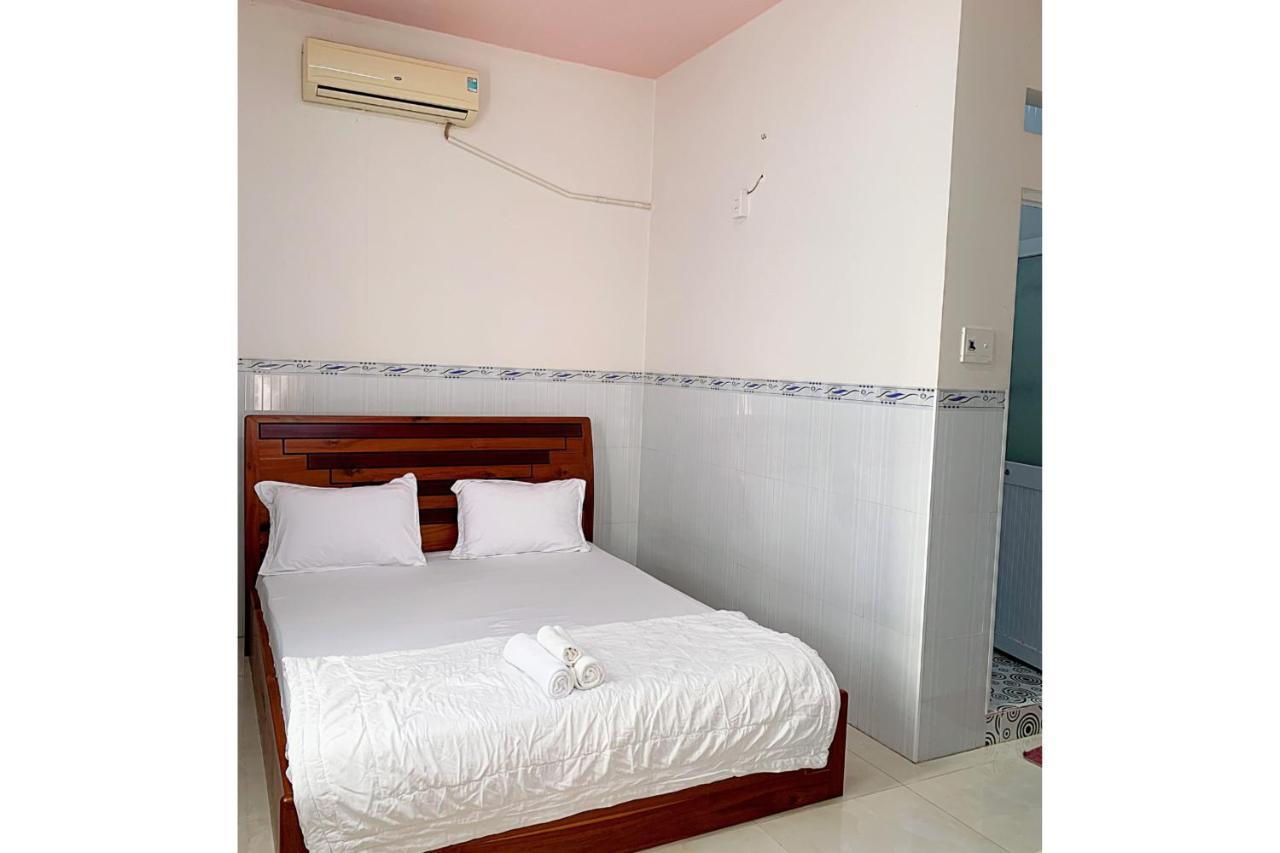 צ'או דוק Ngoc May Guesthouse מראה חיצוני תמונה