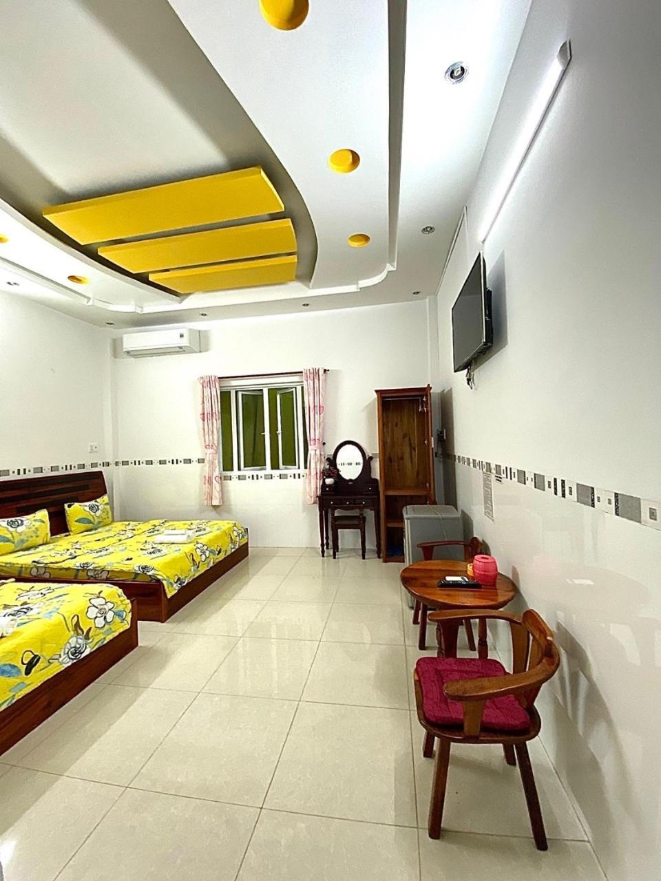 צ'או דוק Ngoc May Guesthouse מראה חיצוני תמונה