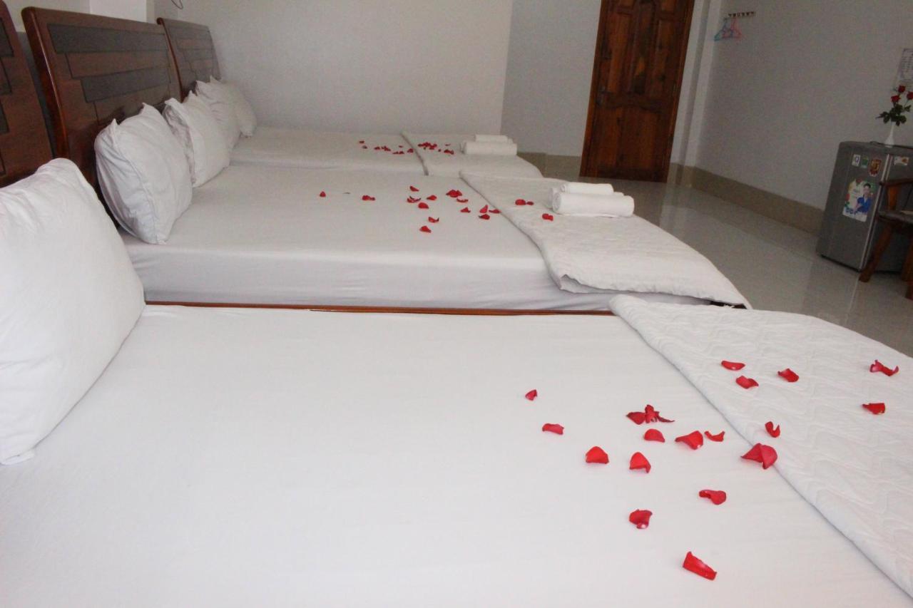צ'או דוק Ngoc May Guesthouse מראה חיצוני תמונה